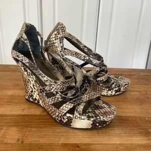 Faux Snake Skin Wedge Heels